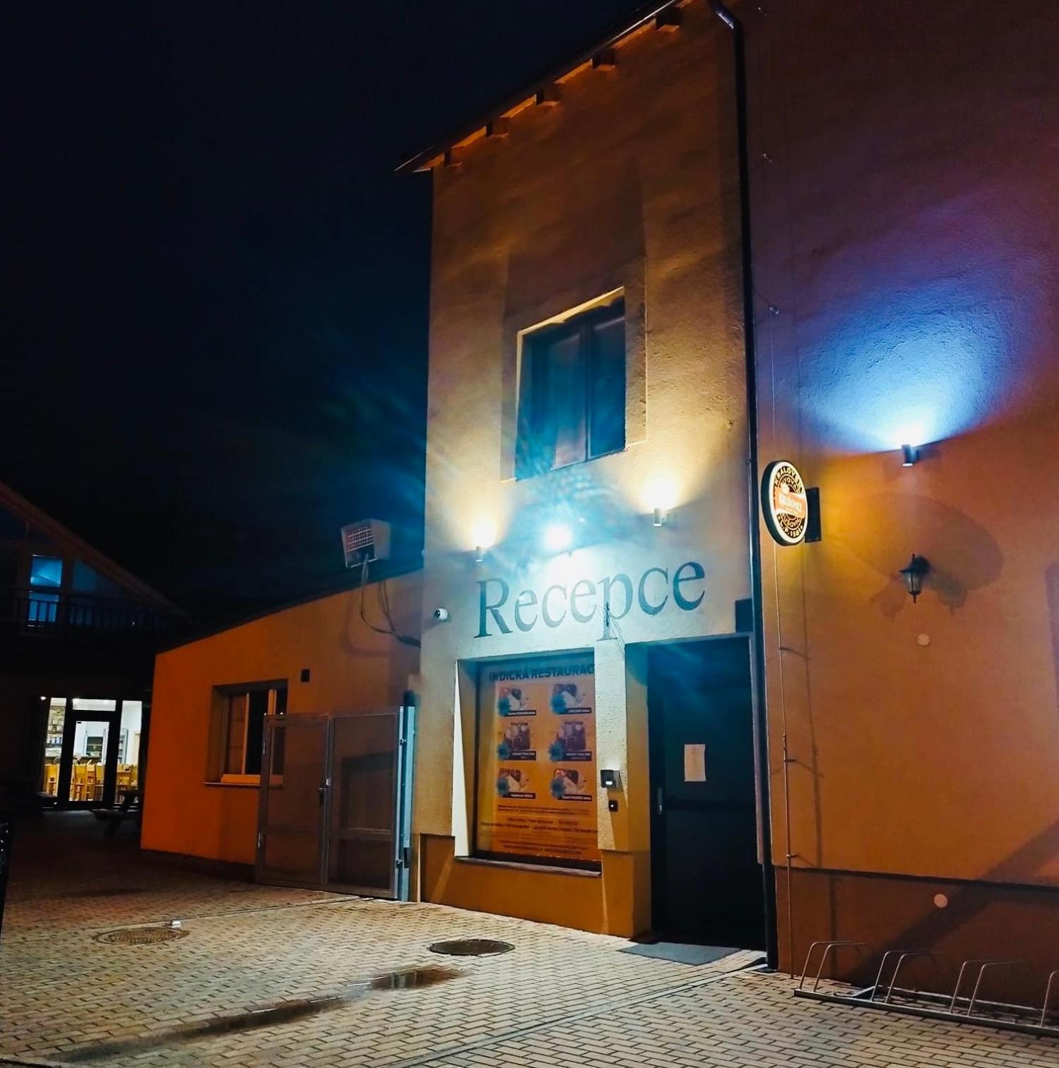 Hotel & Wellness Hejtmanka Mladá Boleslav Exterior foto